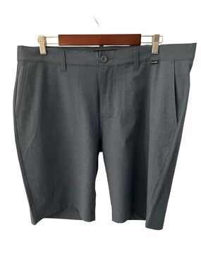 Travis Mathew midnight  blue Flat Front golf Performance Shorts men’s 38